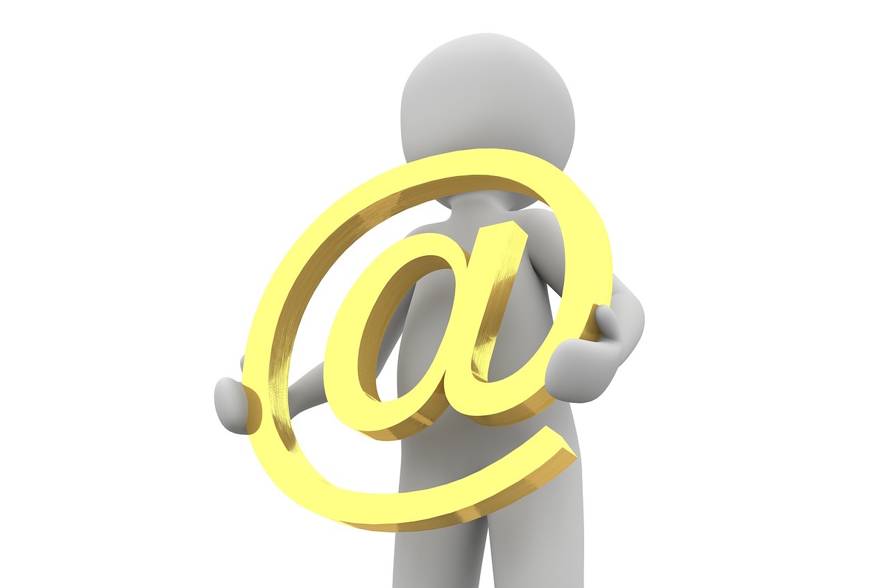 Comment trouver des profils LinkedIn dont l’email est public ?